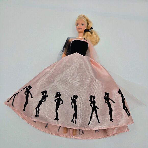 Vintage 2000 Barbie Doll Timeless Silhouette 29050 Mattel Read - Picture 10 of 16